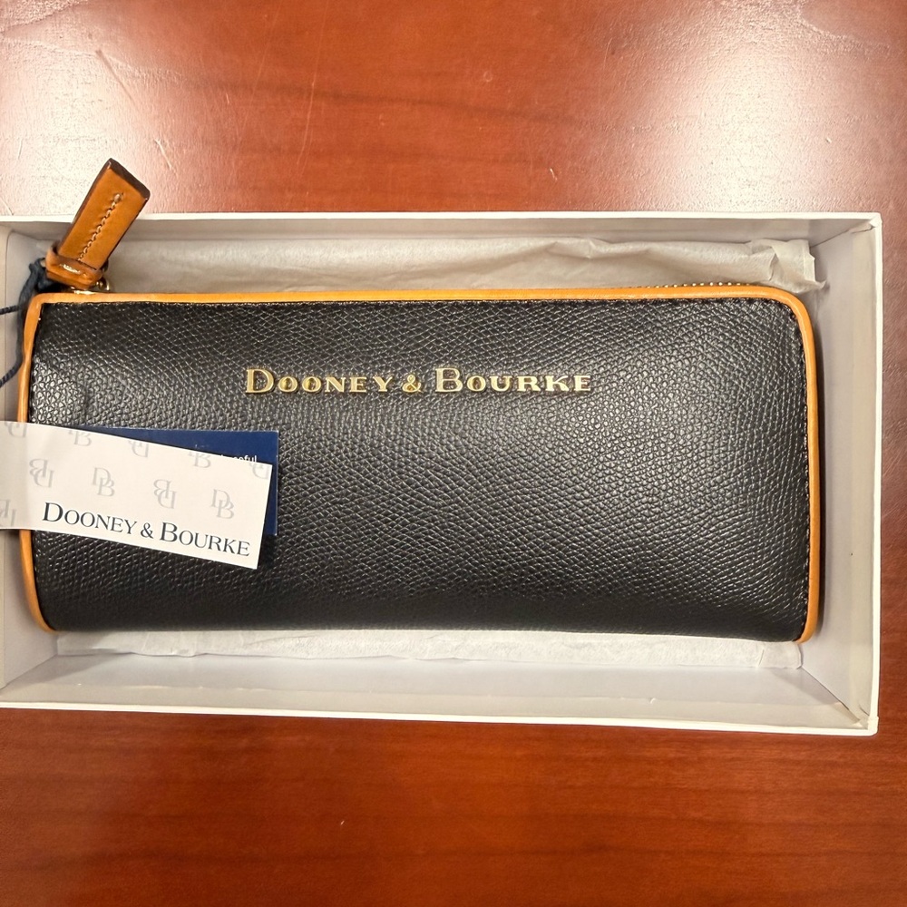 Dooney & Bourke Black and Tan Leather Handbag & Wallet - Picture 3 of 6